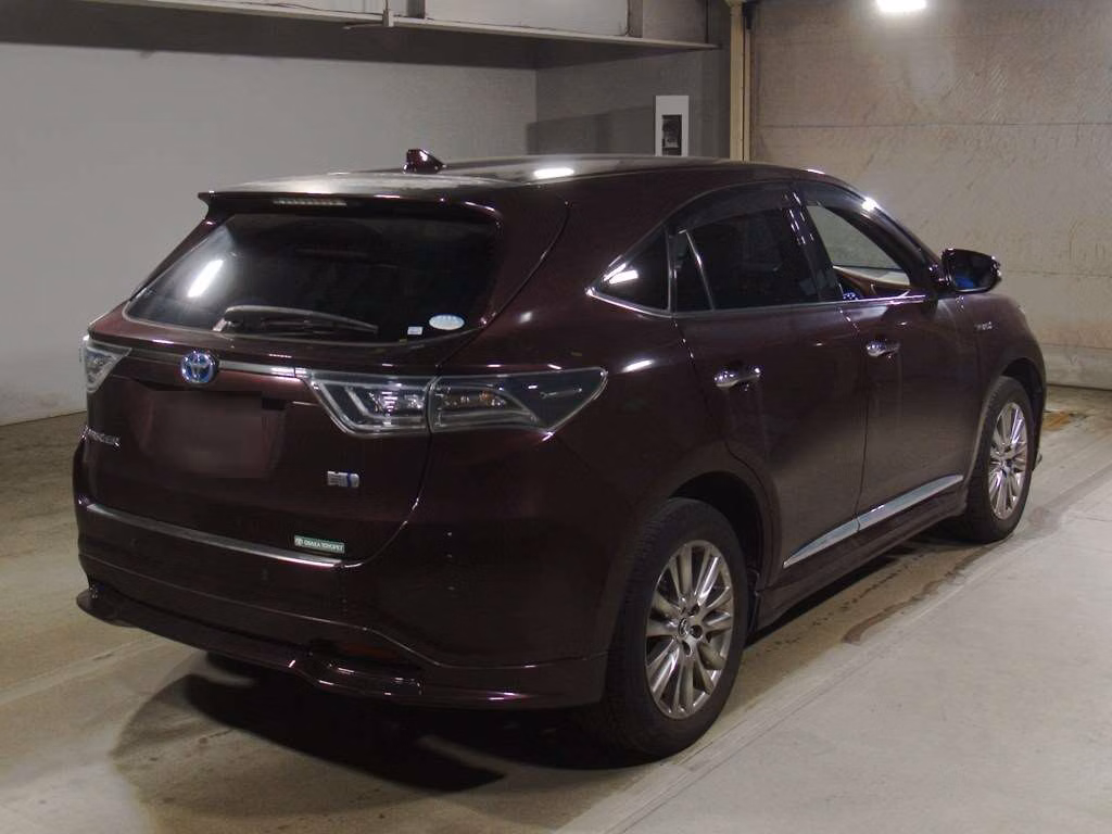 TOYOTA HARRIER