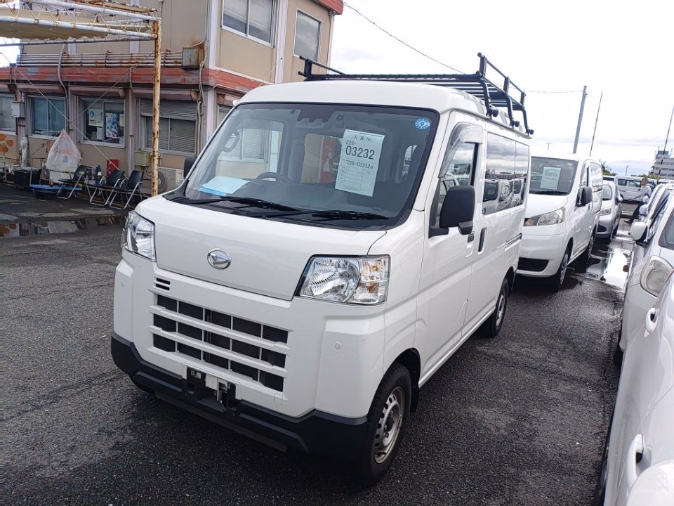 DAIHATSU ATRAI