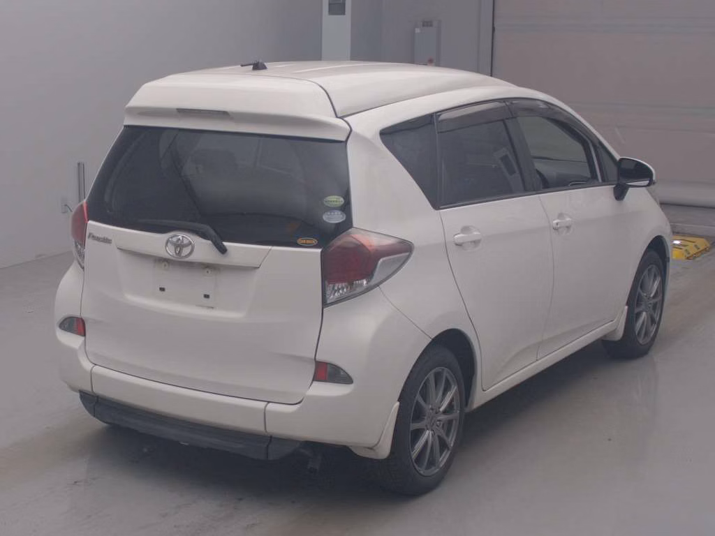 TOYOTA RACTIS
