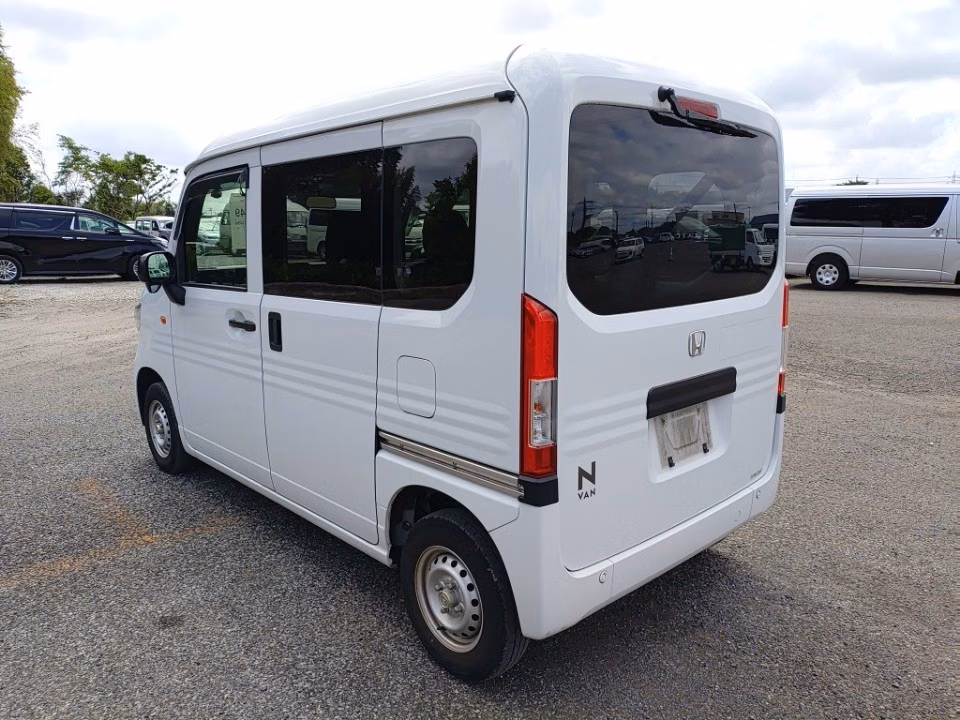 HONDA N-VAN