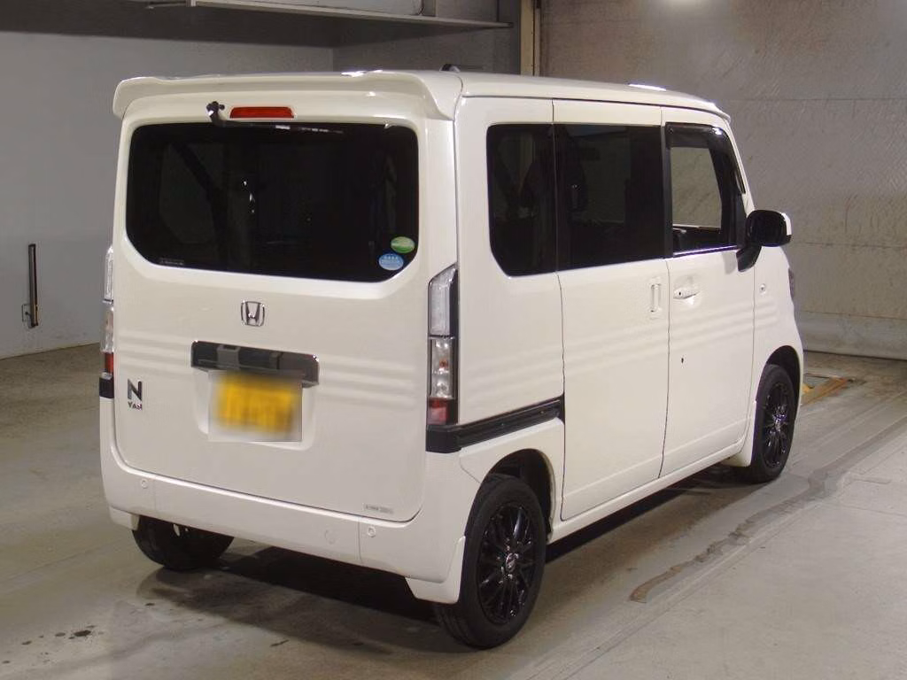 HONDA N-VAN