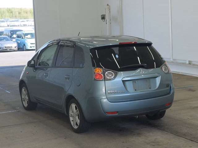 MITSUBISHI COLT PLUS