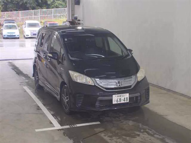 HONDA FREED