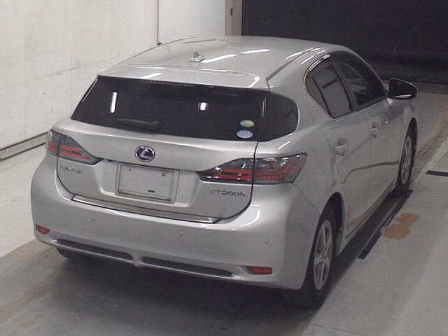 LEXUS CT200H