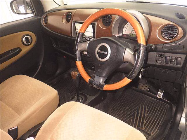 DAIHATSU MIRA GINO