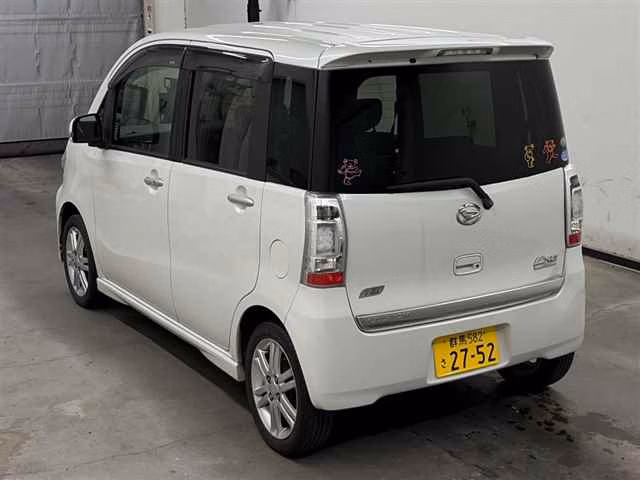 DAIHATSU TANTO EXE