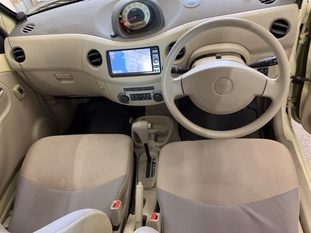 DAIHATSU ESSE