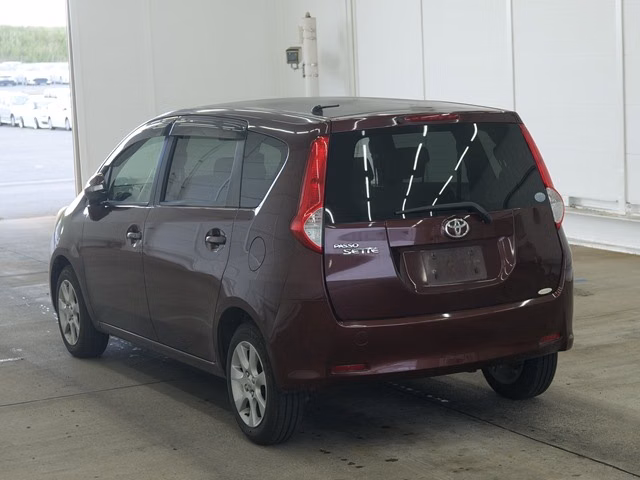 TOYOTA PASSO SETTE