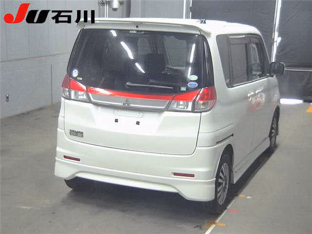 MITSUBISHI DELICA D:2