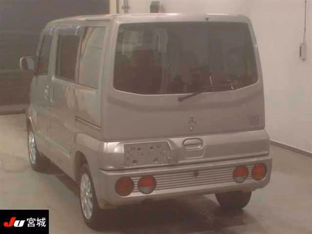 MITSUBISHI TOWN BOX WIDE