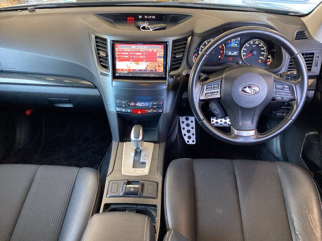 SUBARU LEGACY B4