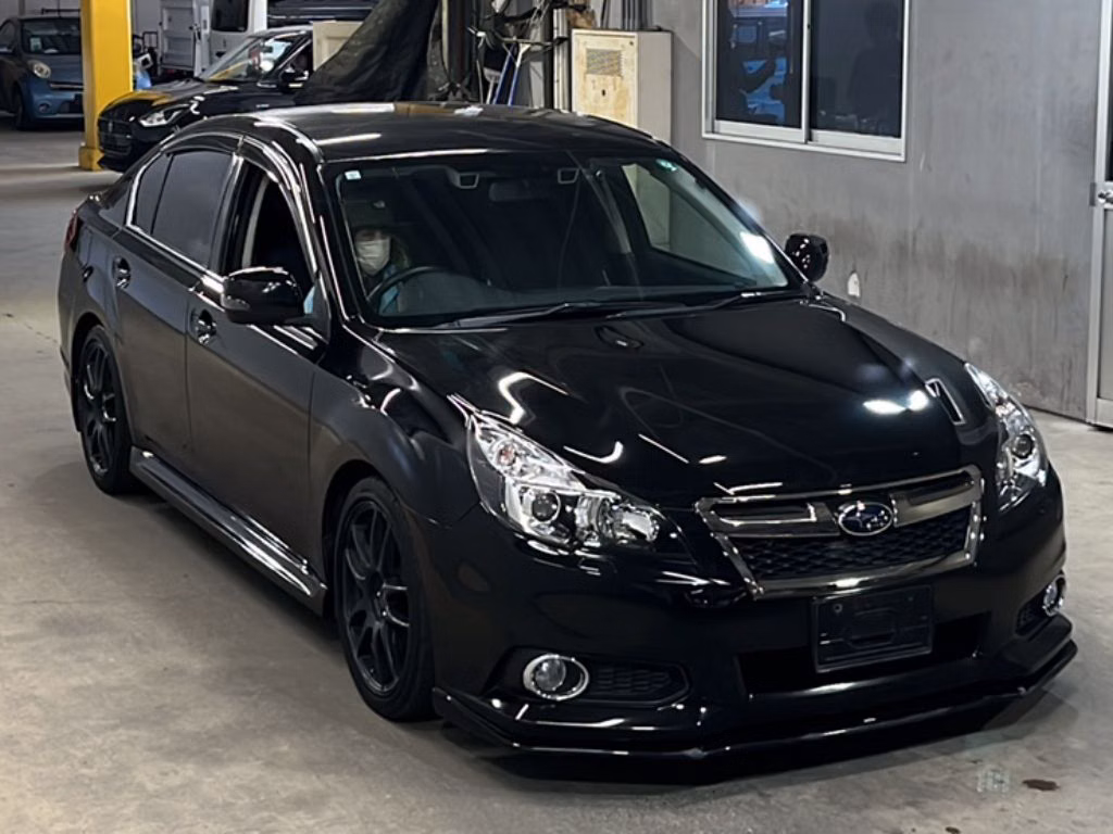 SUBARU LEGACY B4