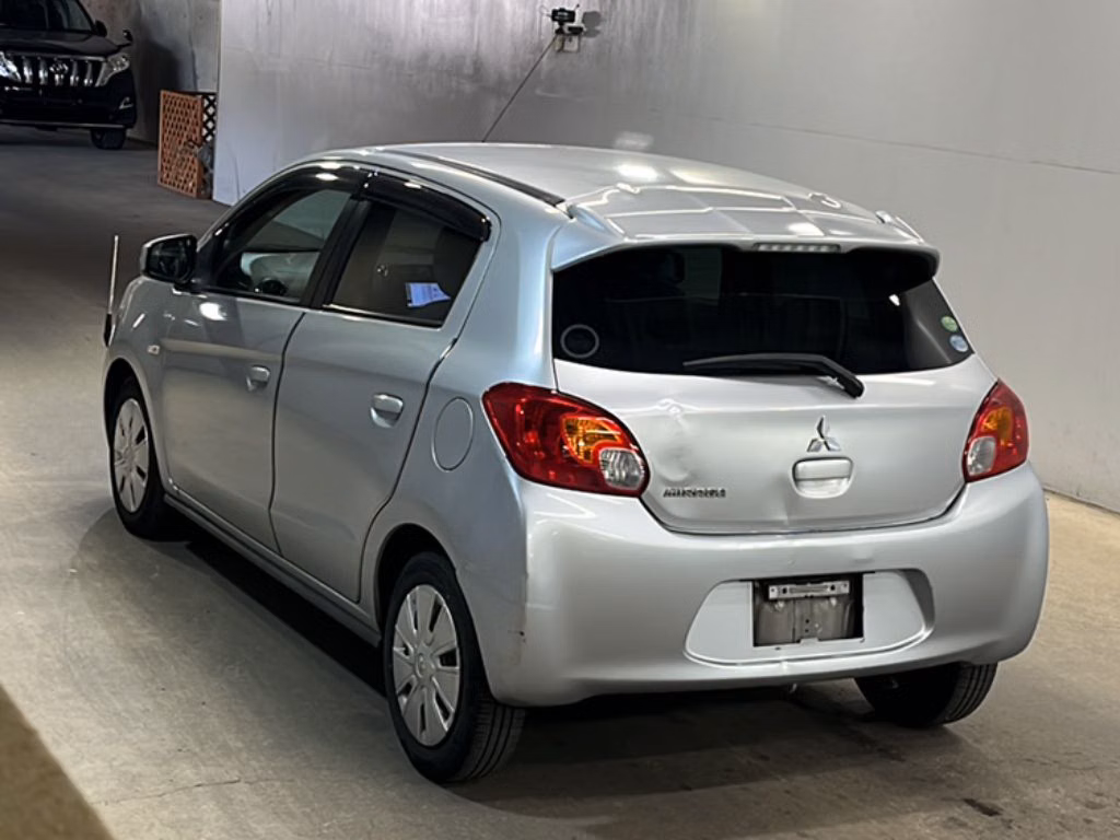 MITSUBISHI MIRAGE