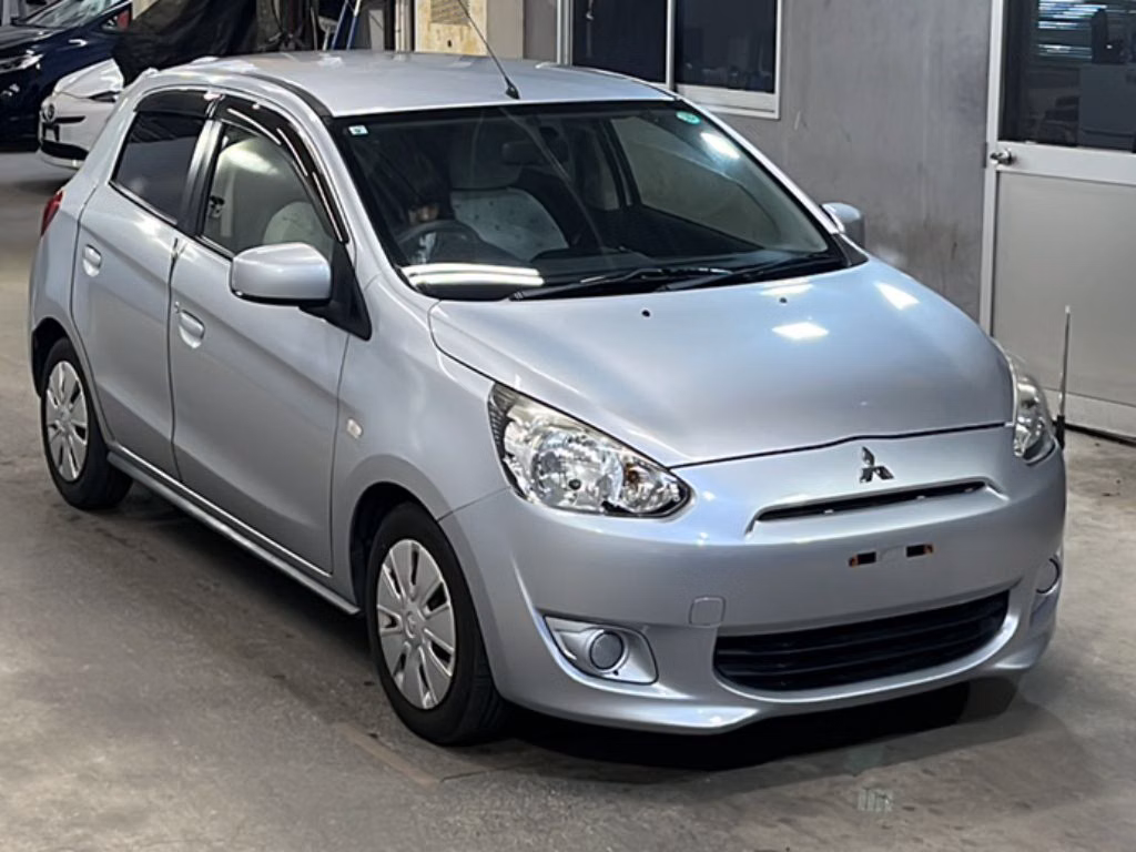 MITSUBISHI MIRAGE
