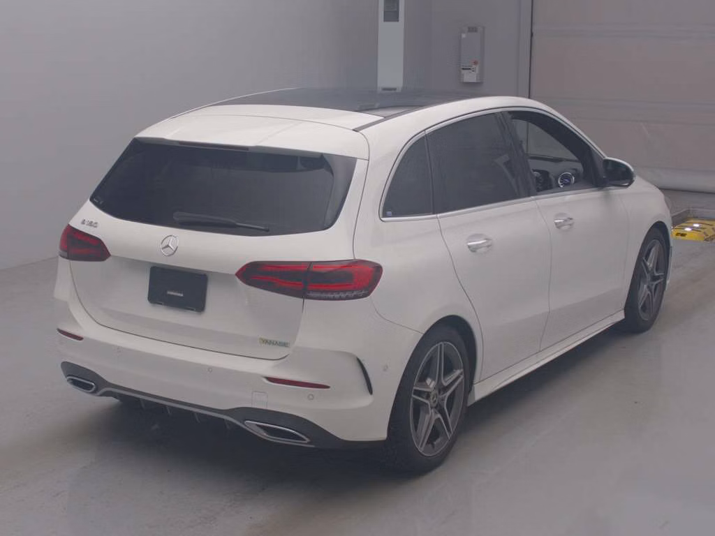 MERCEDES-BENZ B-CLASS
