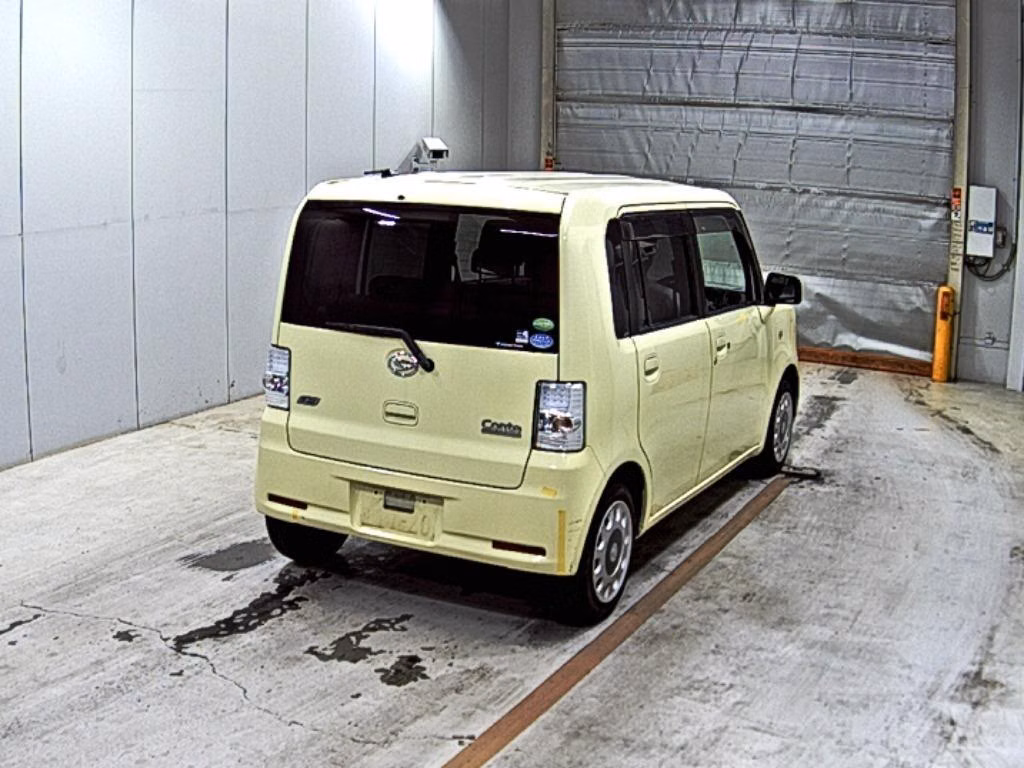 DAIHATSU MOVE CONTE