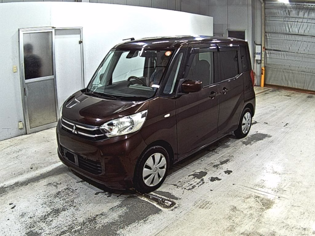 MITSUBISHI EK SPACE