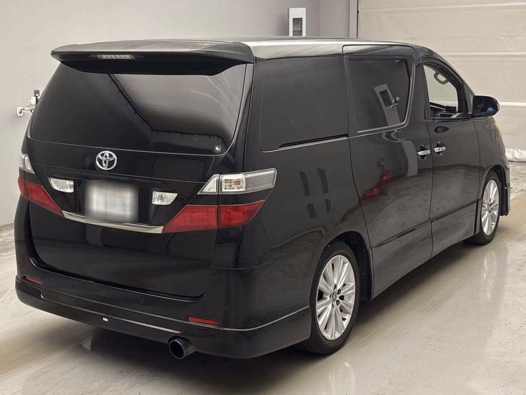 TOYOTA VELLFIRE
