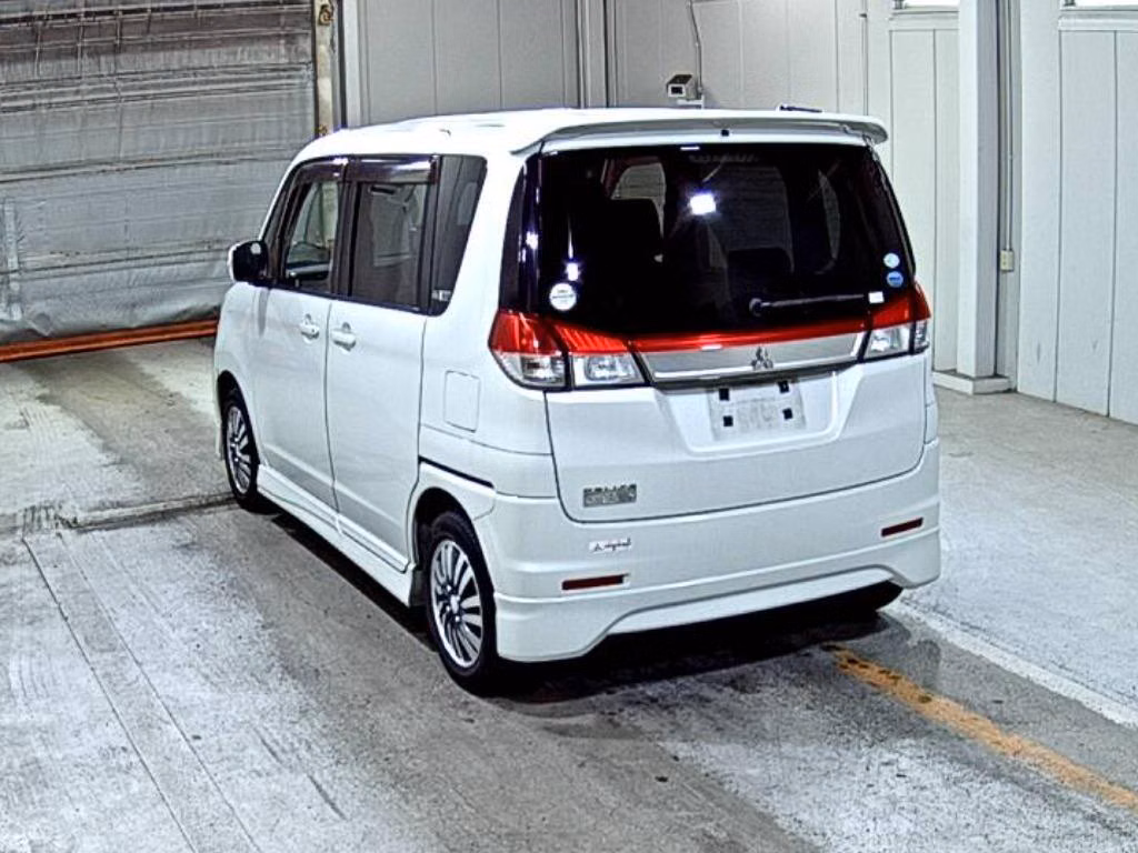 MITSUBISHI DELICA D:2