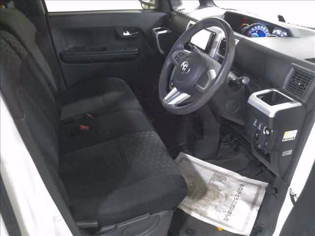 TOYOTA PIXIS MEGA