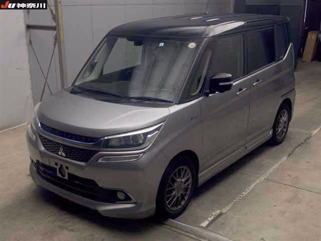 MITSUBISHI DELICA D:2