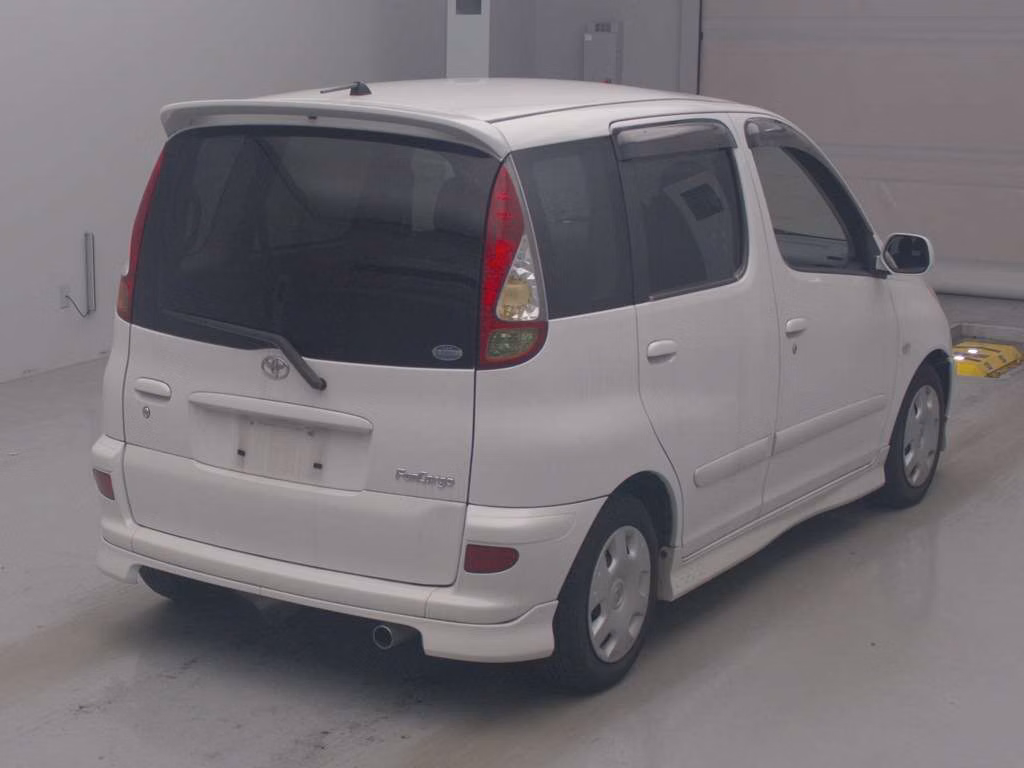TOYOTA FUNCARGO