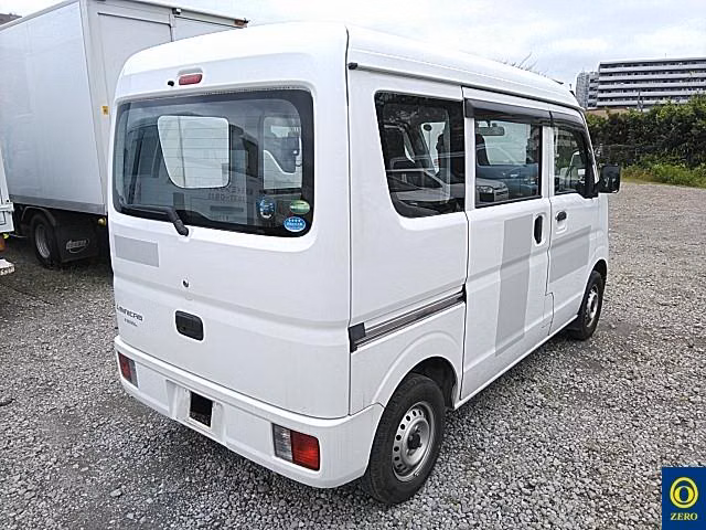 MITSUBISHI MINICAB