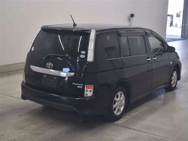 TOYOTA ISIS