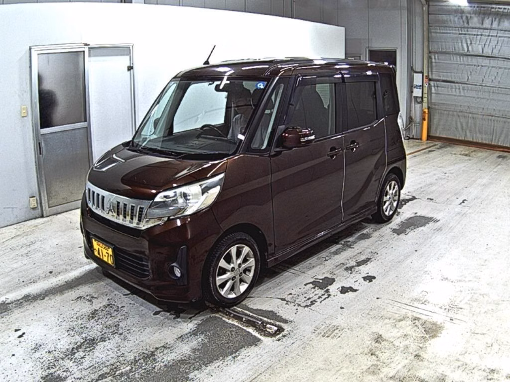 MITSUBISHI EK SPACE