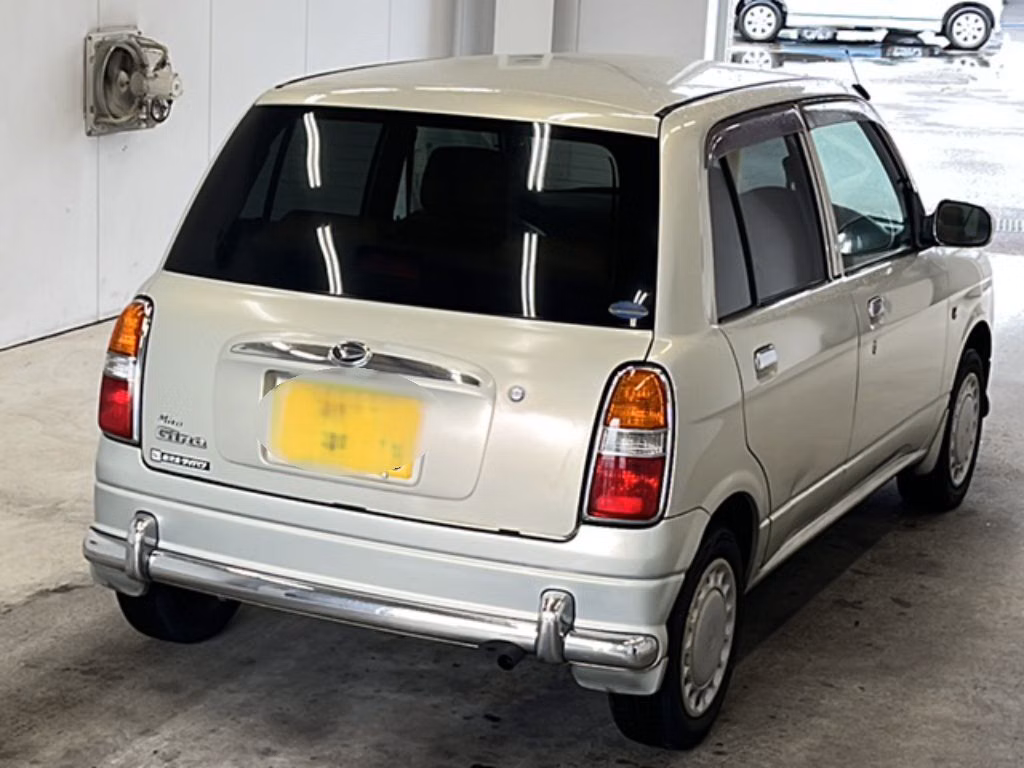 DAIHATSU MIRA GINO