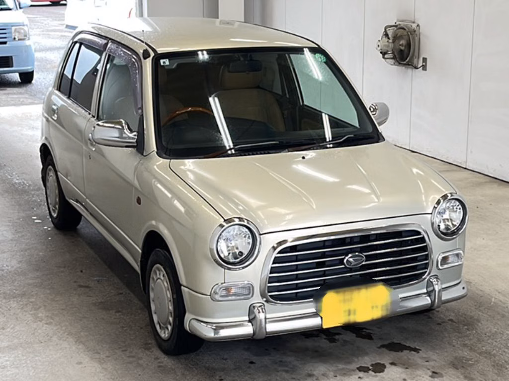 DAIHATSU MIRA GINO