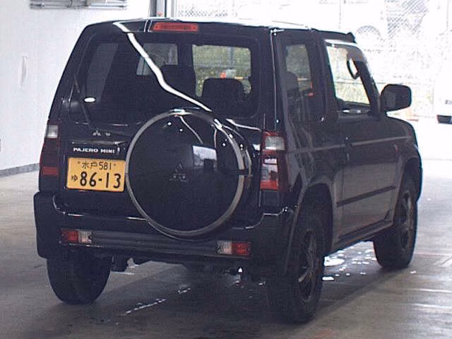MITSUBISHI PAJERO MINI