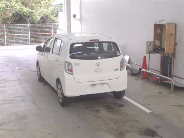 TOYOTA PIXIS EPOCH