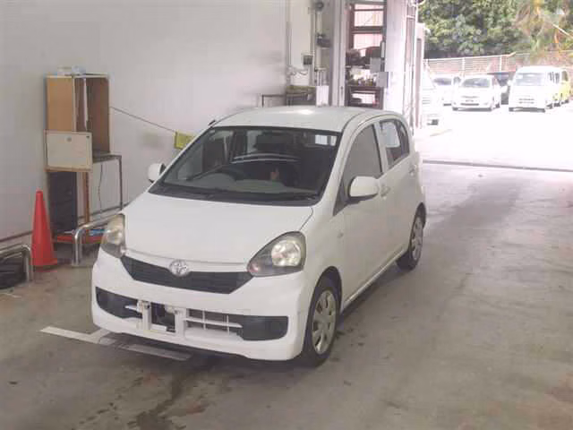 TOYOTA PIXIS EPOCH