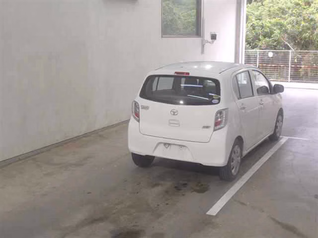 TOYOTA PIXIS EPOCH