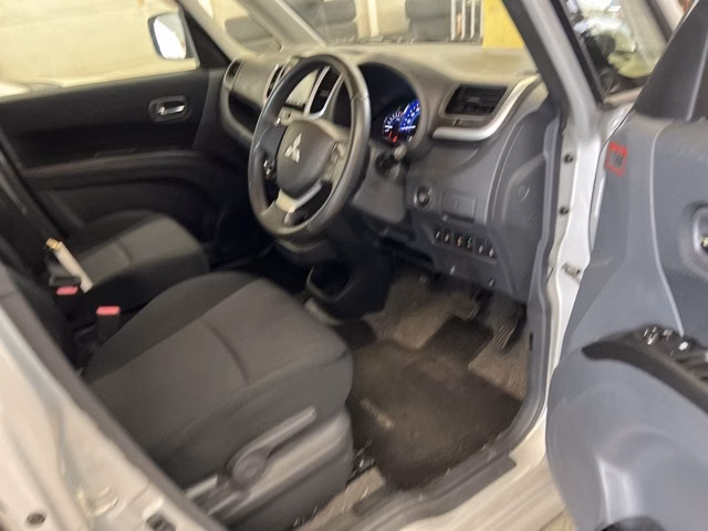 MITSUBISHI DELICA D:2