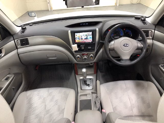 SUBARU FORESTER