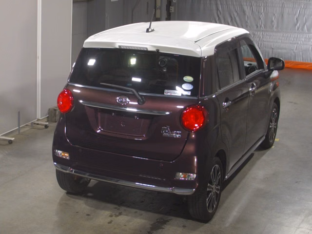 DAIHATSU CAST
