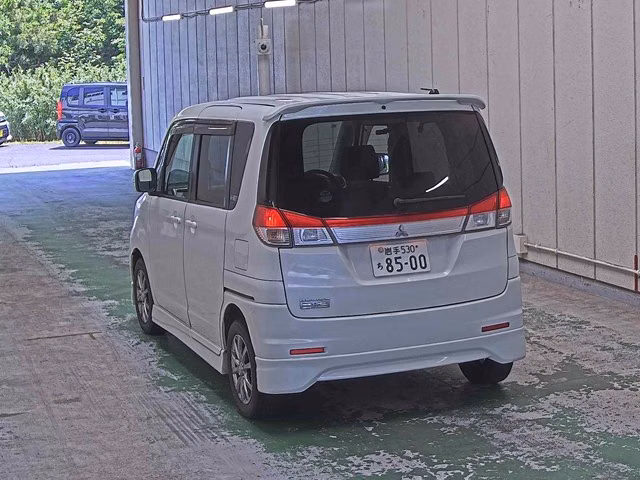 MITSUBISHI DELICA D:2