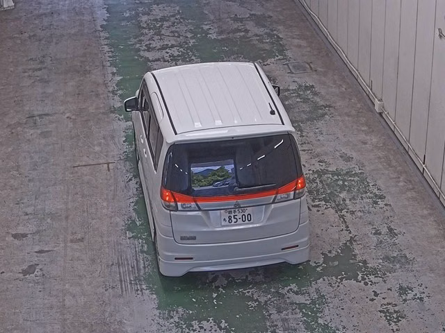 MITSUBISHI DELICA D:2