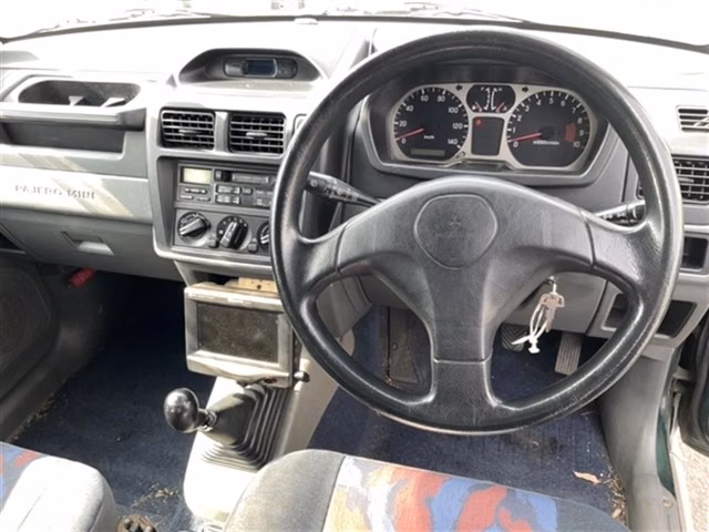 MITSUBISHI PAJERO MINI