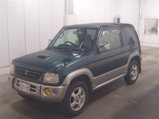MITSUBISHI PAJERO MINI