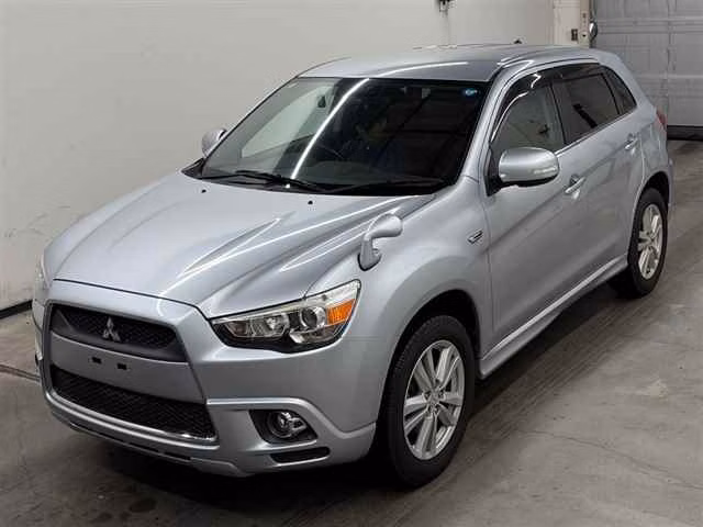 MITSUBISHI RVR