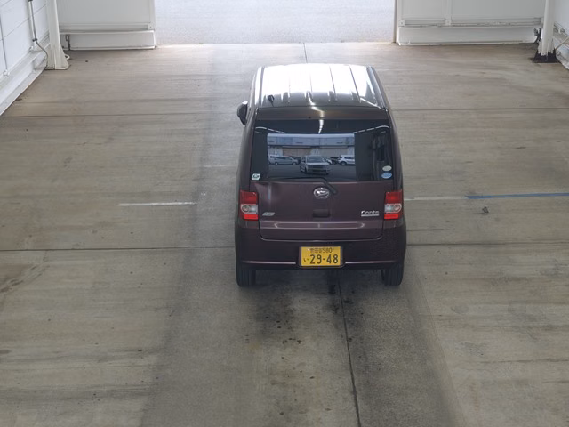 DAIHATSU MOVE CONTE