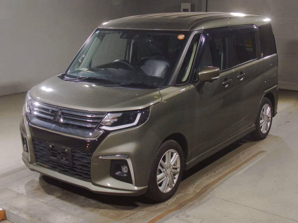 MITSUBISHI DELICA D:2