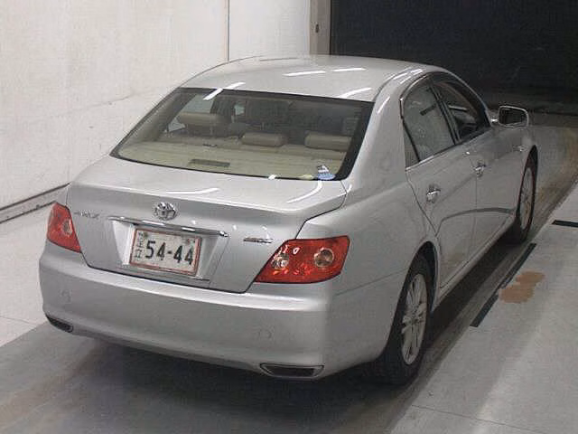 TOYOTA MARK X