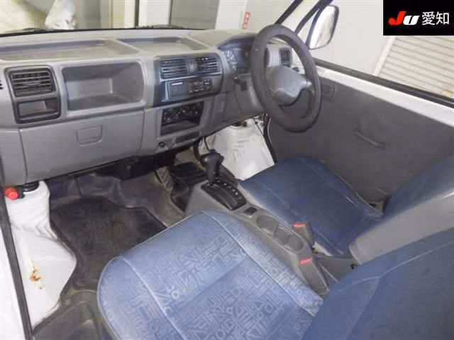 MITSUBISHI MINICAB