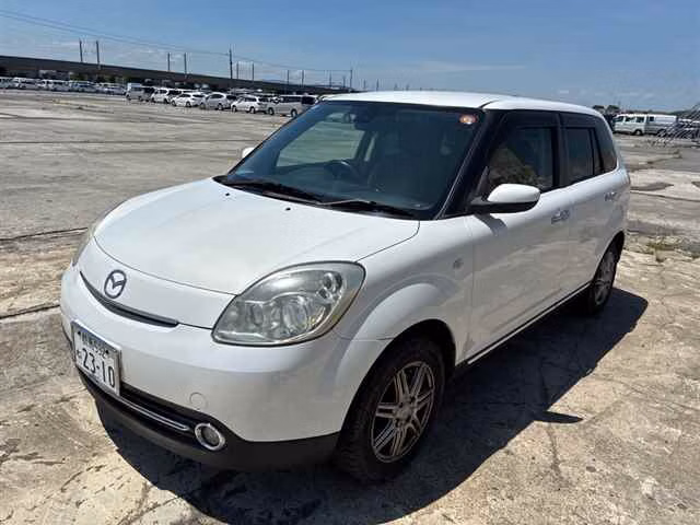 MAZDA VERISA