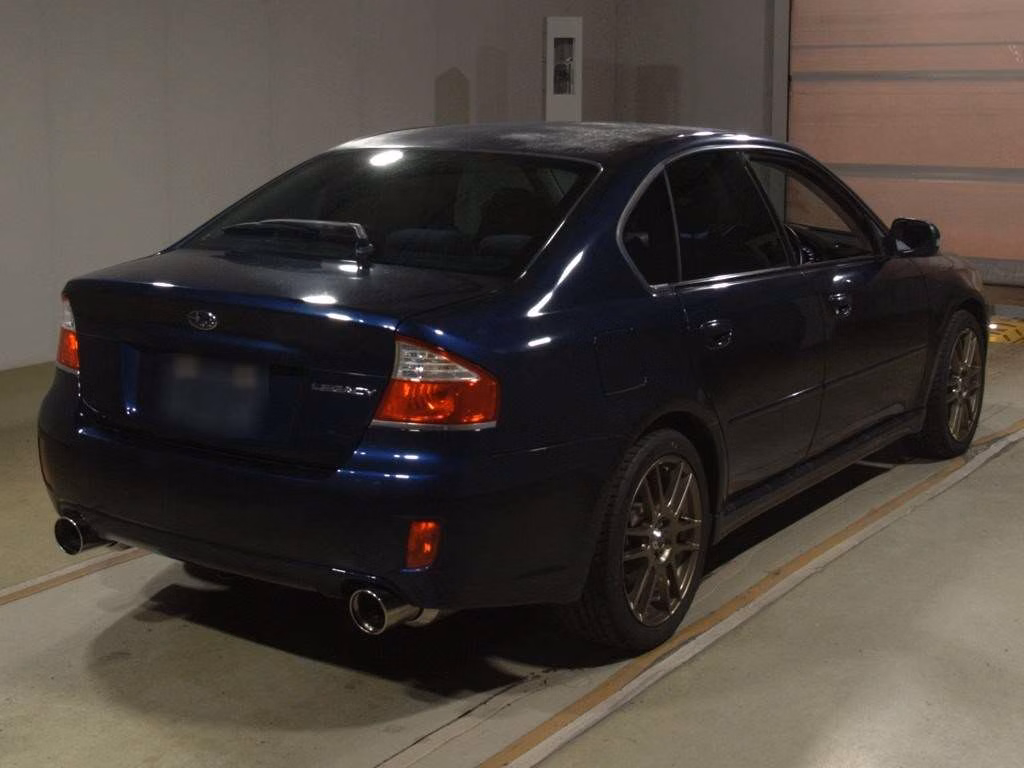 SUBARU LEGACY B4