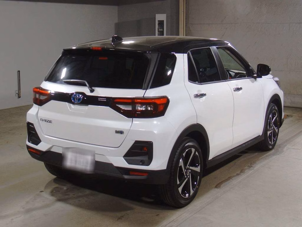 TOYOTA RAIZE